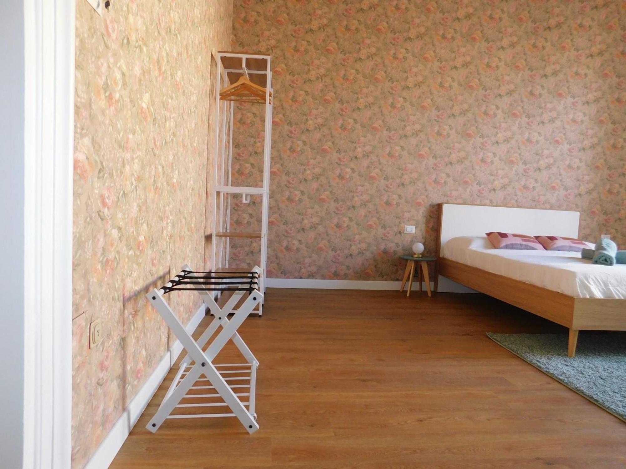 Hibiscus - Etnea Rooms Κατάνια Εξωτερικό φωτογραφία