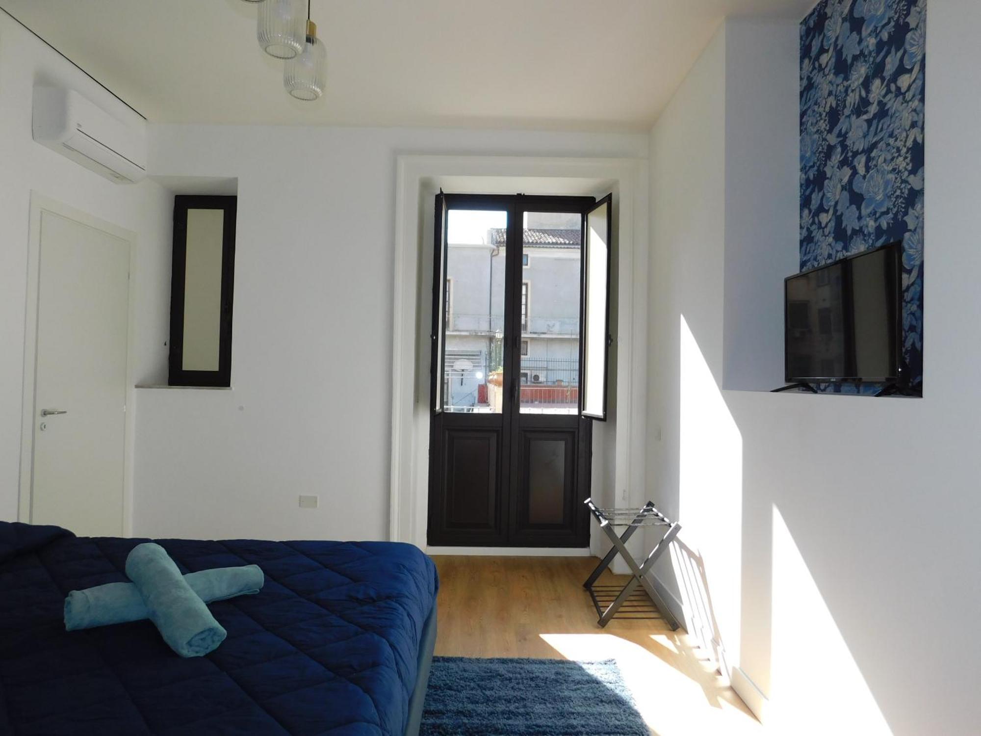 Hibiscus - Etnea Rooms Κατάνια Εξωτερικό φωτογραφία