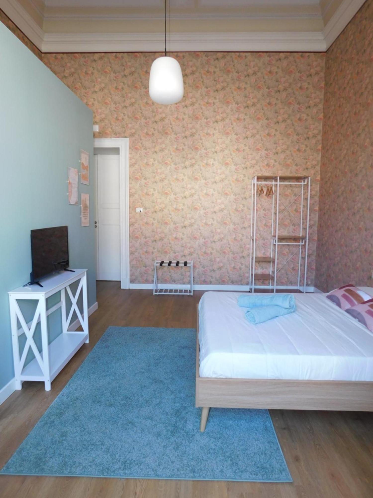 Hibiscus - Etnea Rooms Κατάνια Εξωτερικό φωτογραφία